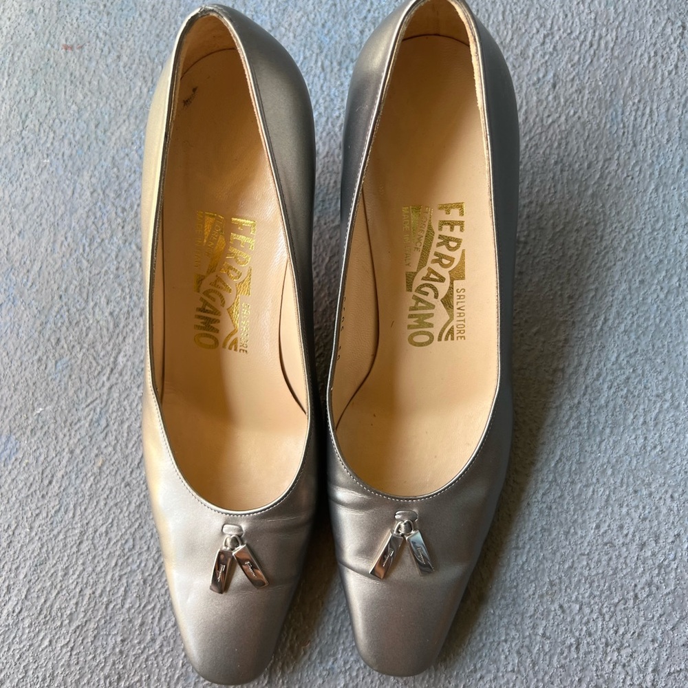Ferragamo heels 2”